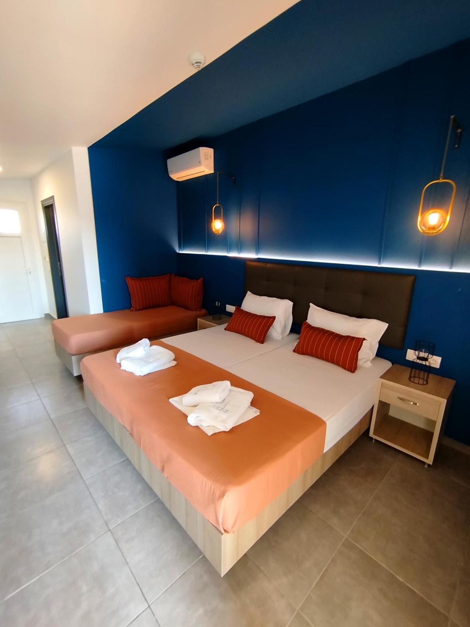 Aegean Blue Apartments & Suites Лептокария Екстериор снимка