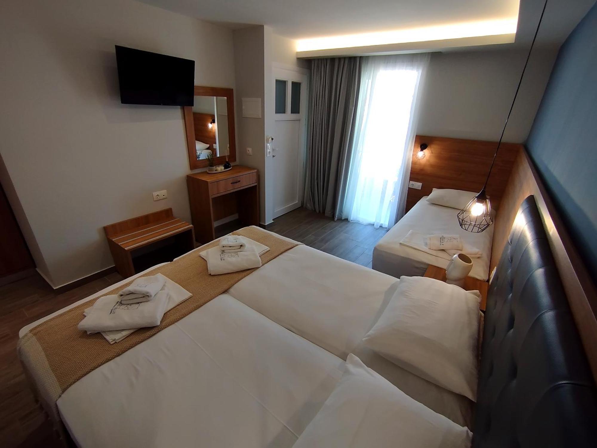 Aegean Blue Apartments & Suites Лептокария Екстериор снимка